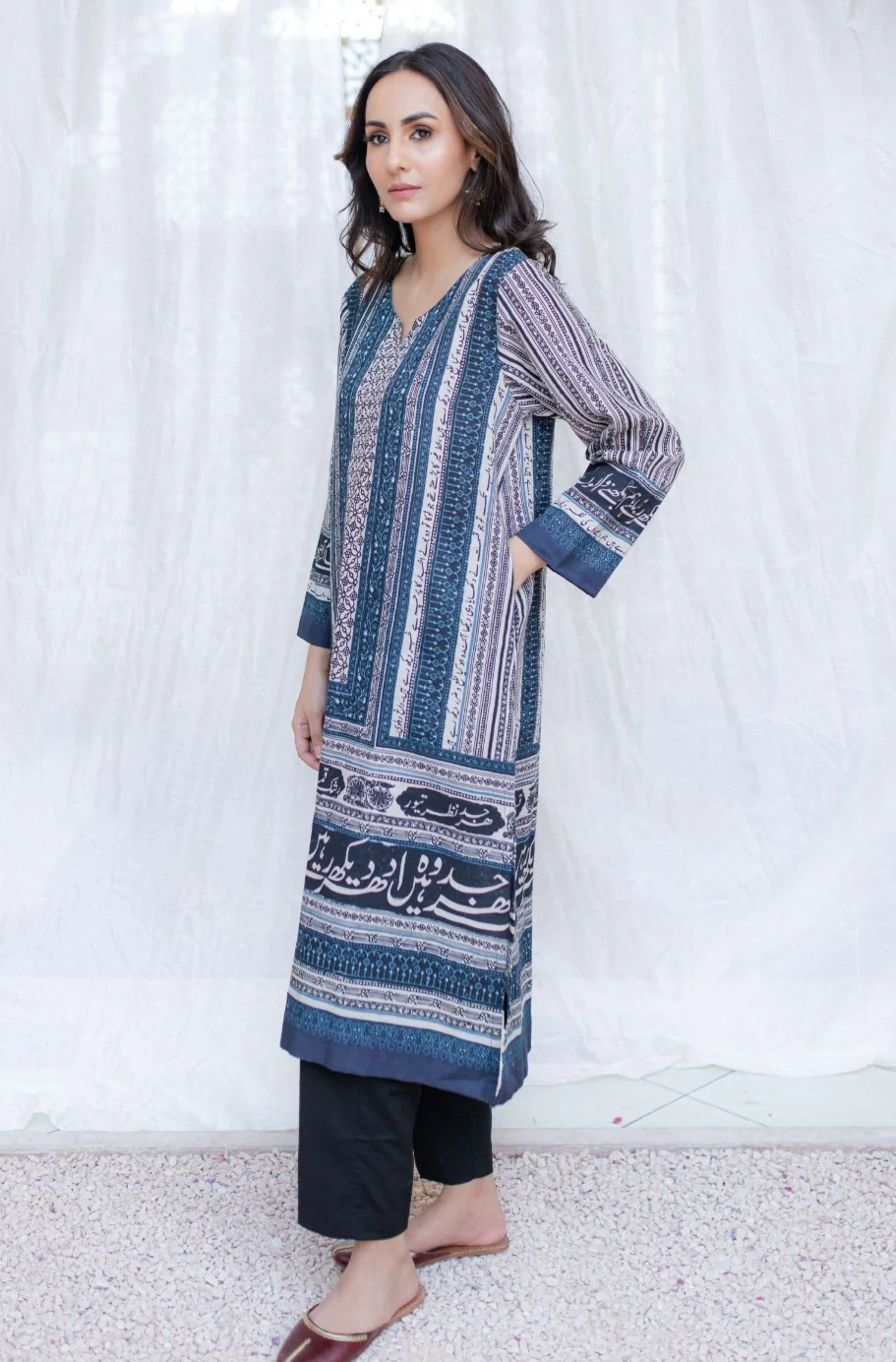 Rashk Kurta - Blue & White - Image 4