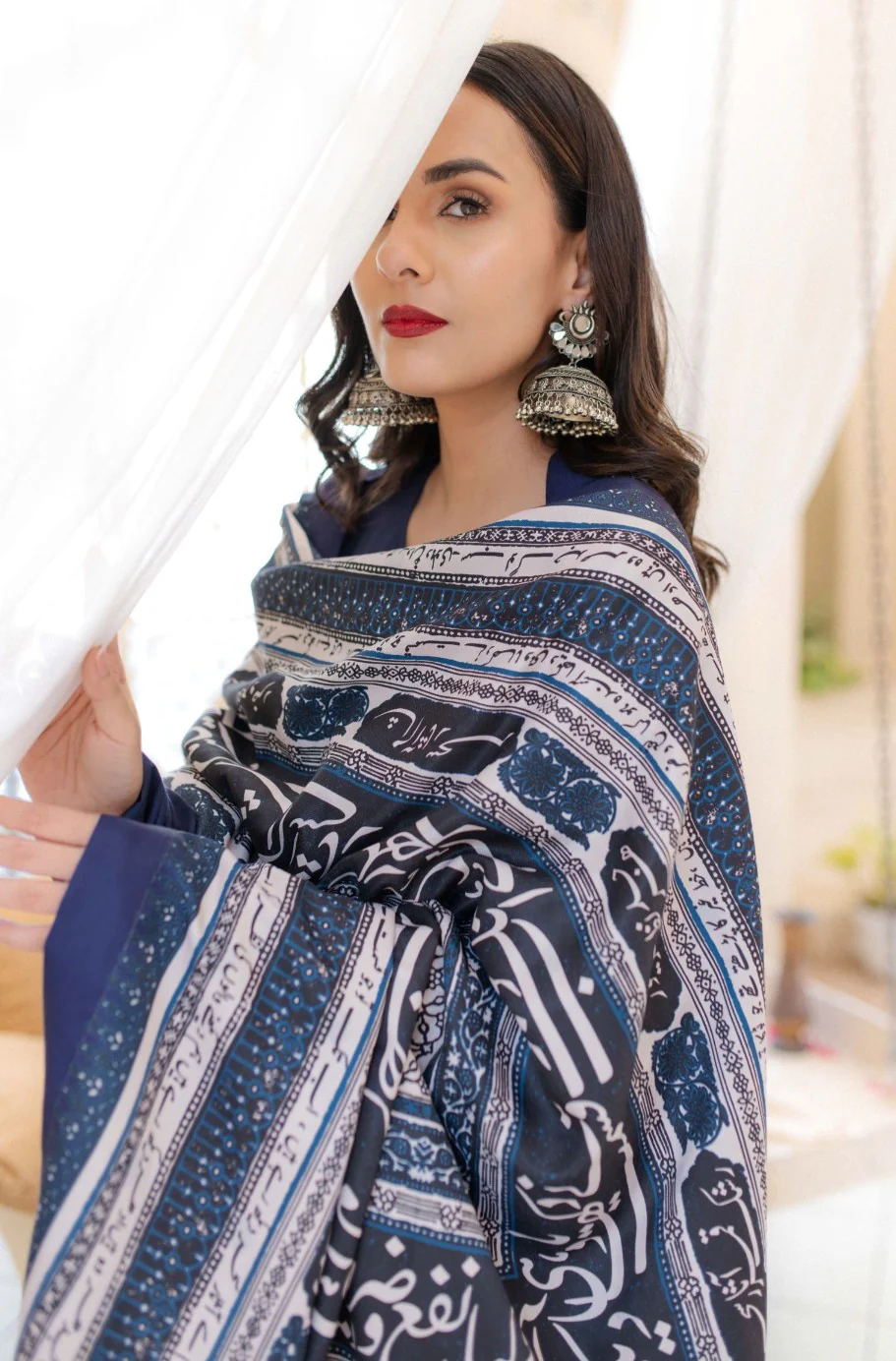 Rashk Shawl - Blue & White - Image 4