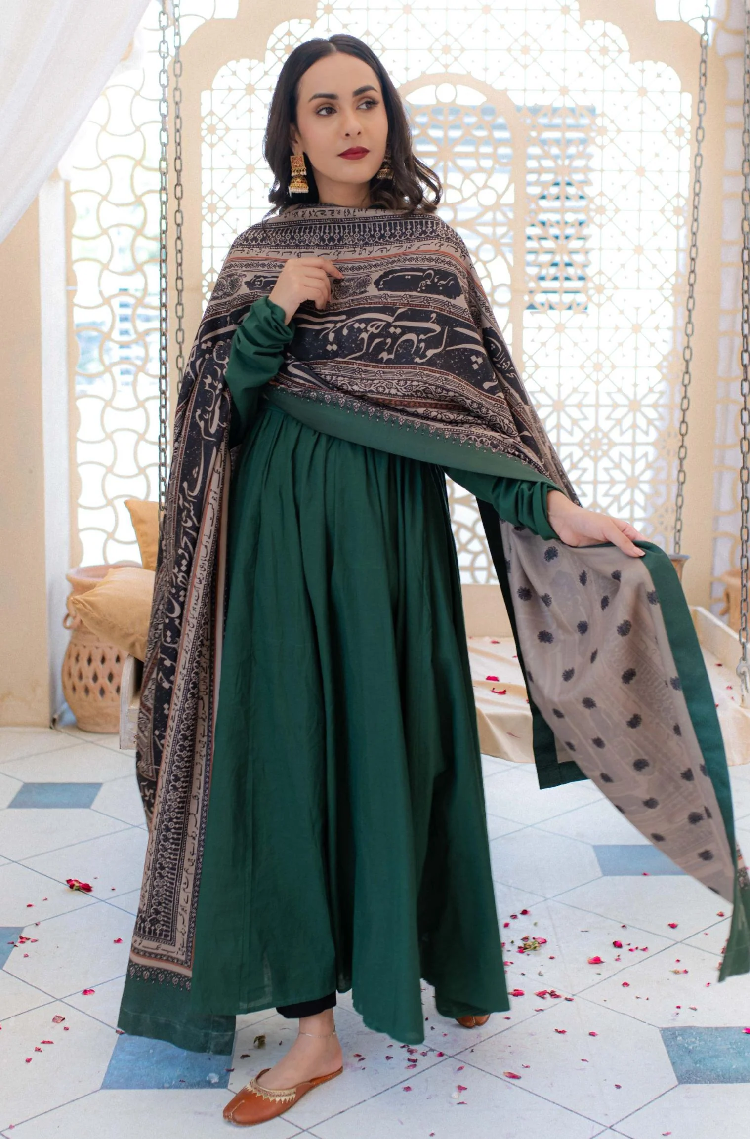 Rashk Shawl - Green & Beige
