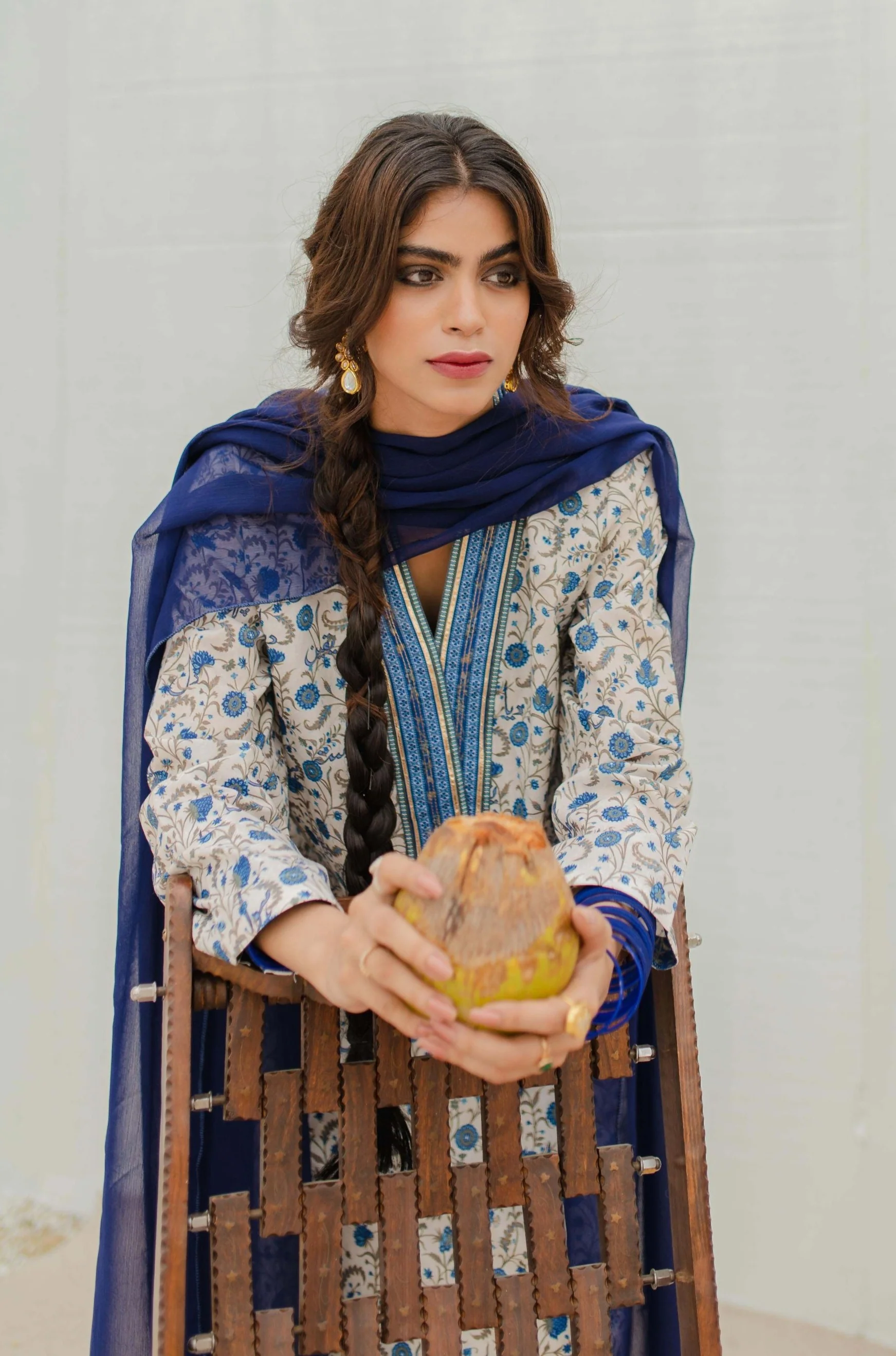 Roshni Kurta - Off White & Blue - Image 5