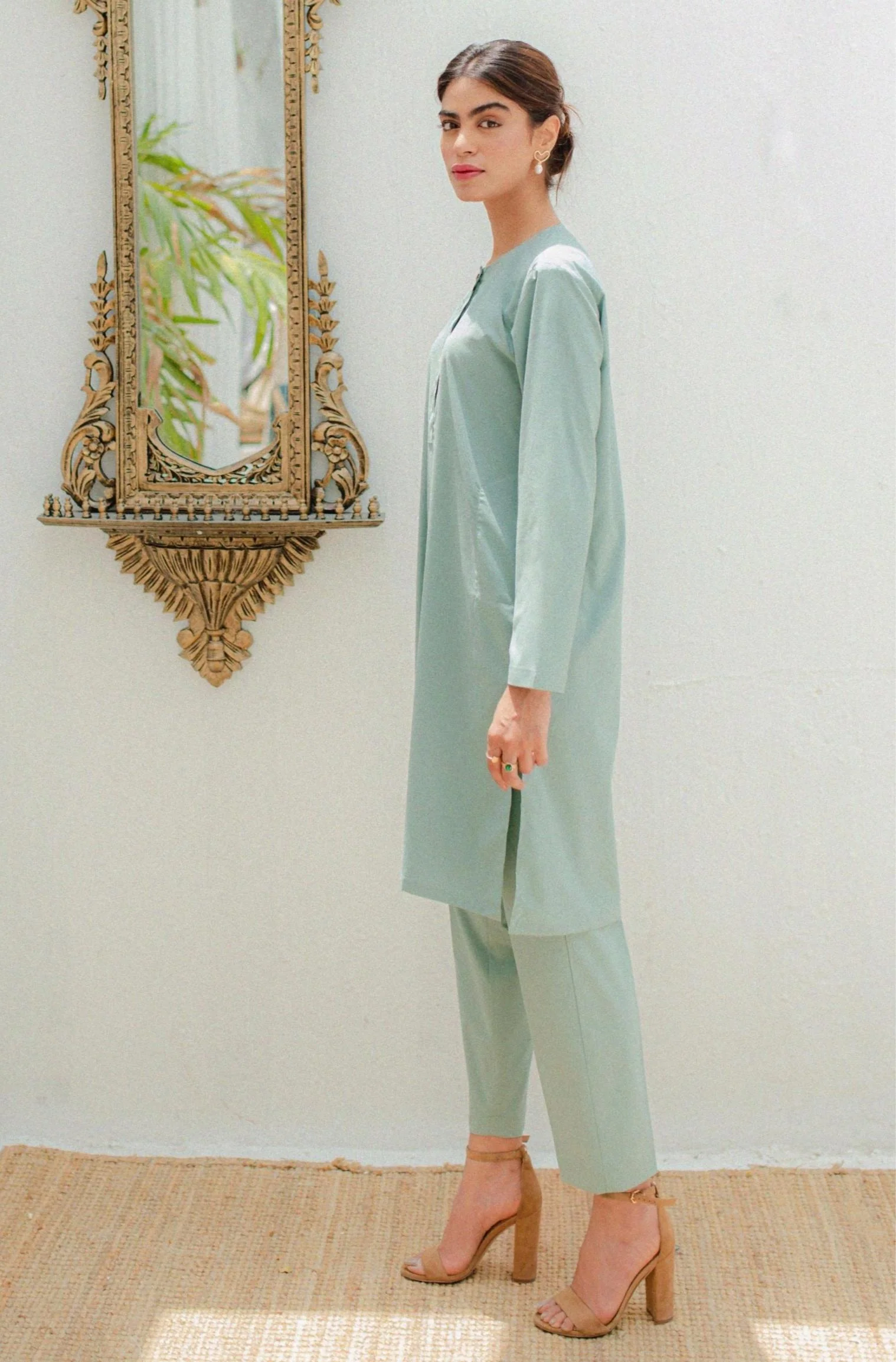 Sage Green Lucknow (Women) - Image 3