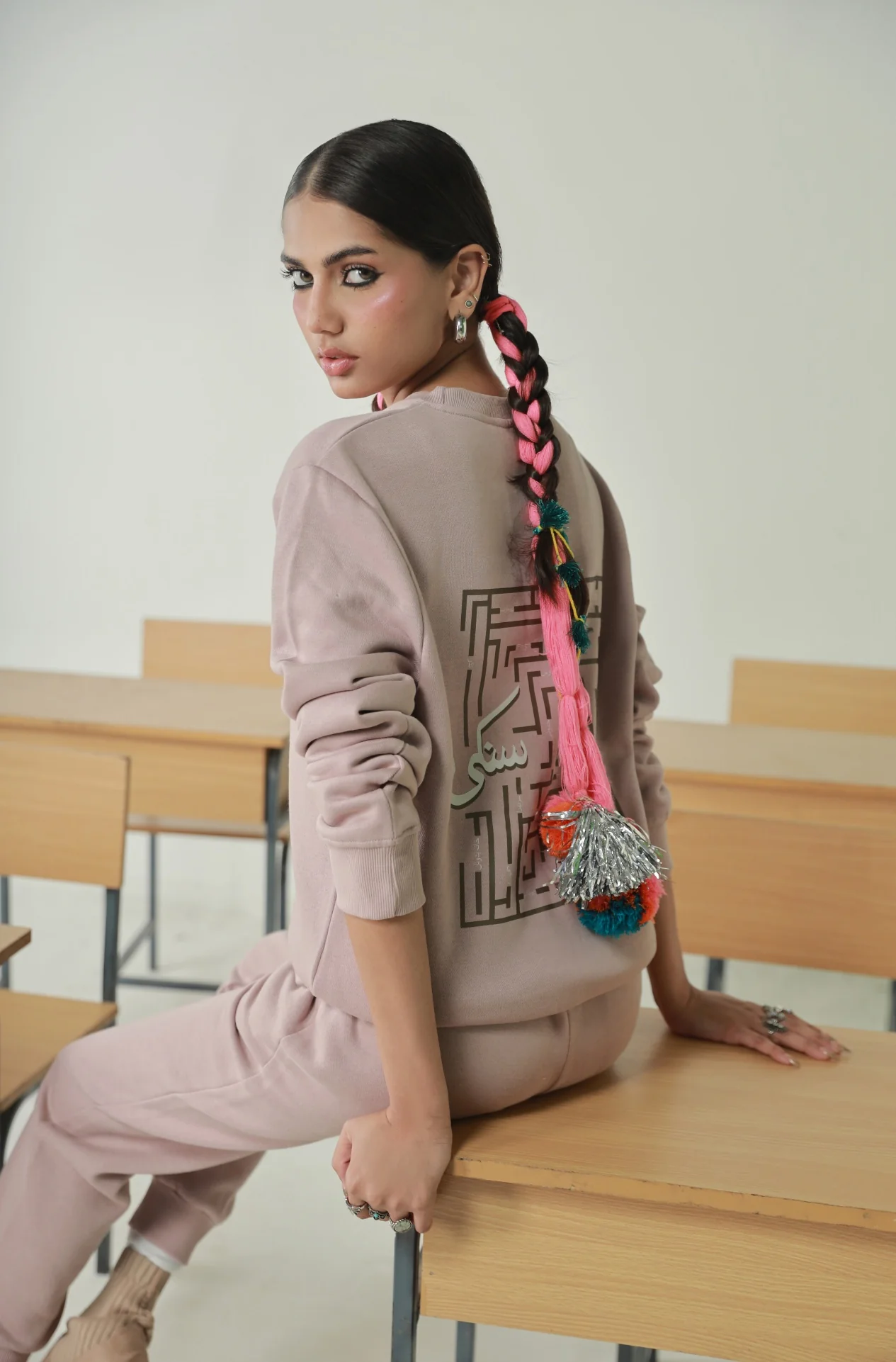 Sanki Sweatshirt - Lowkey Pink - Image 7
