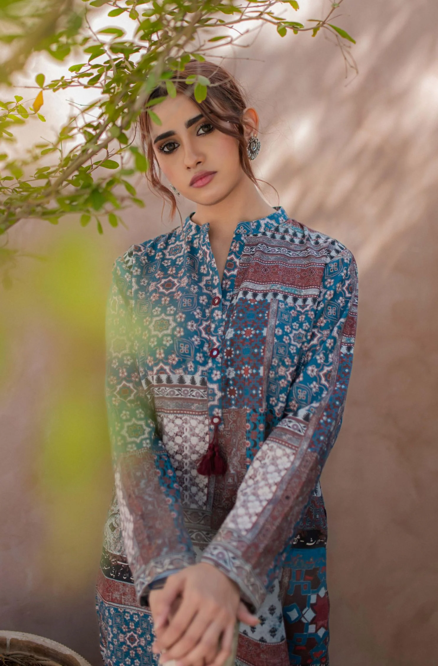 Saqafat Kurta - Blue & Maroon - Image 6