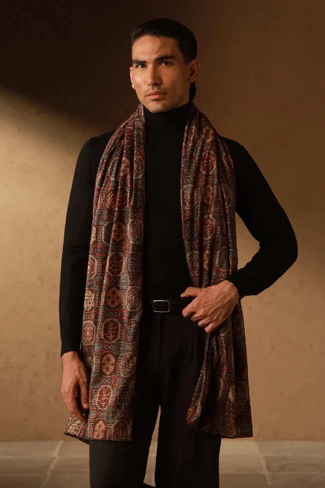 Sarfarosh Velvet Stole - Image 3