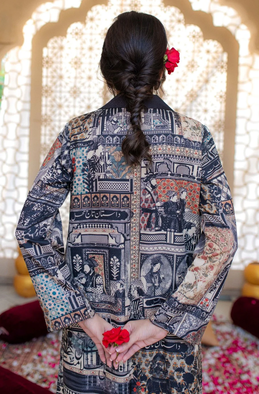 Shah Jahan Coat - Black & Beige - Image 3