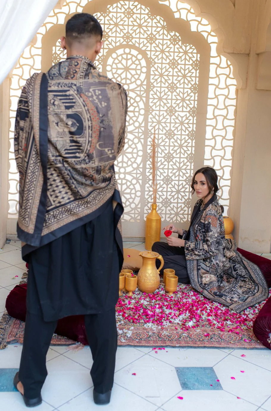 Shah Jahan Coat - Black & Beige - Image 9