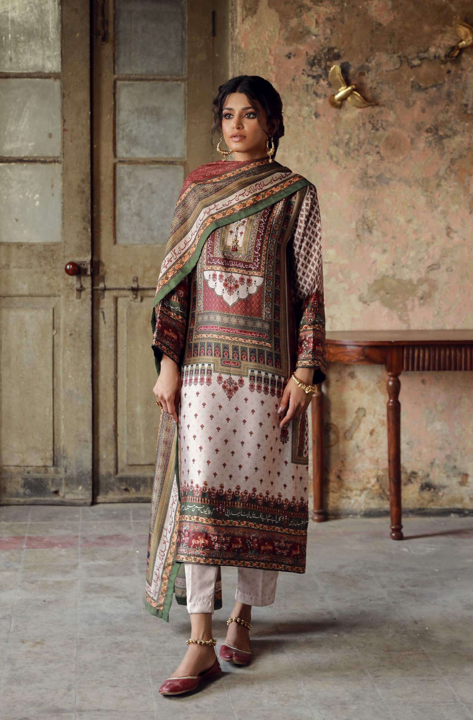 Shalimar Set - Ivory & Maroon - Image 3