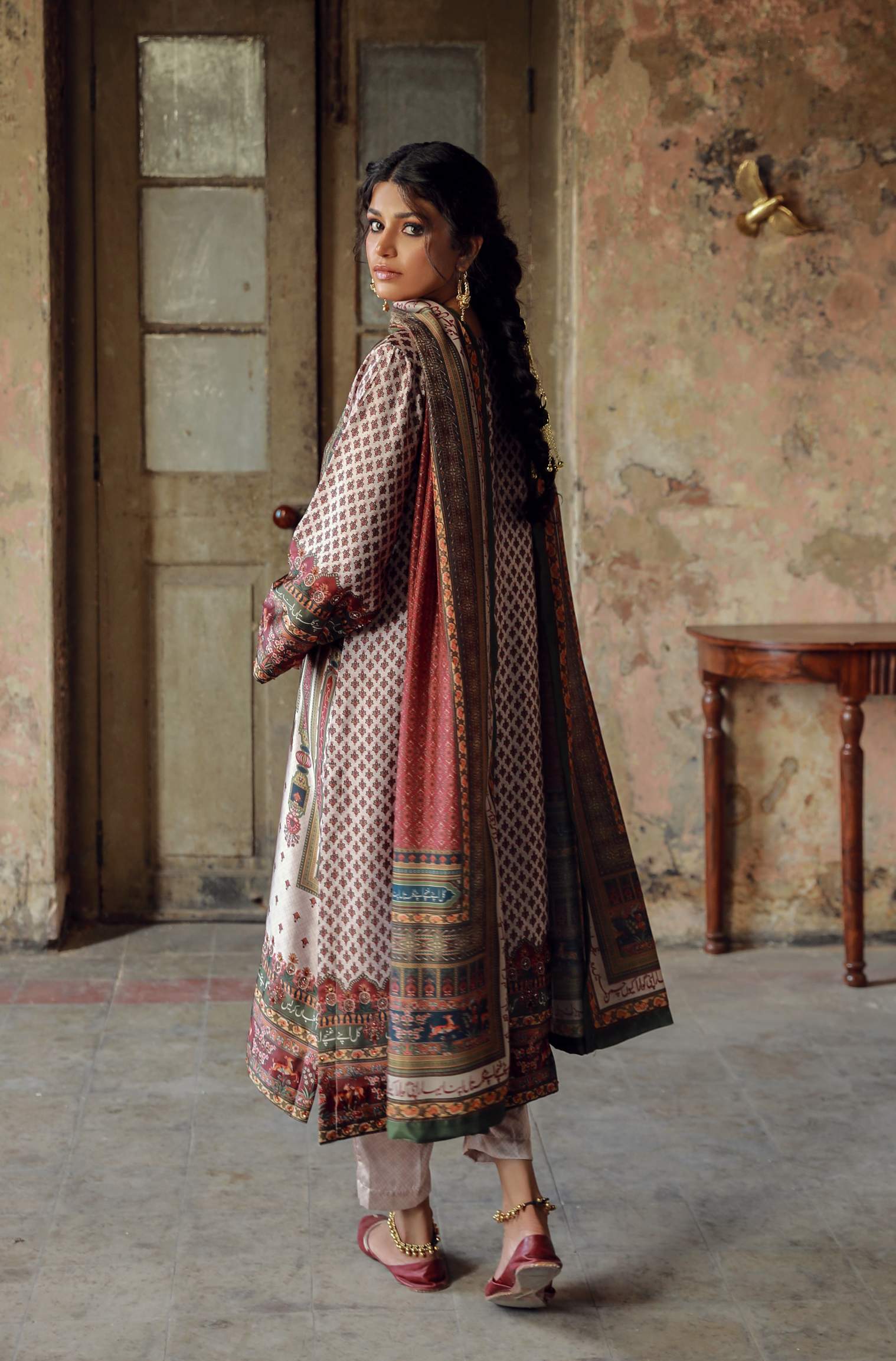 Shalimar Set - Ivory & Maroon - Image 5