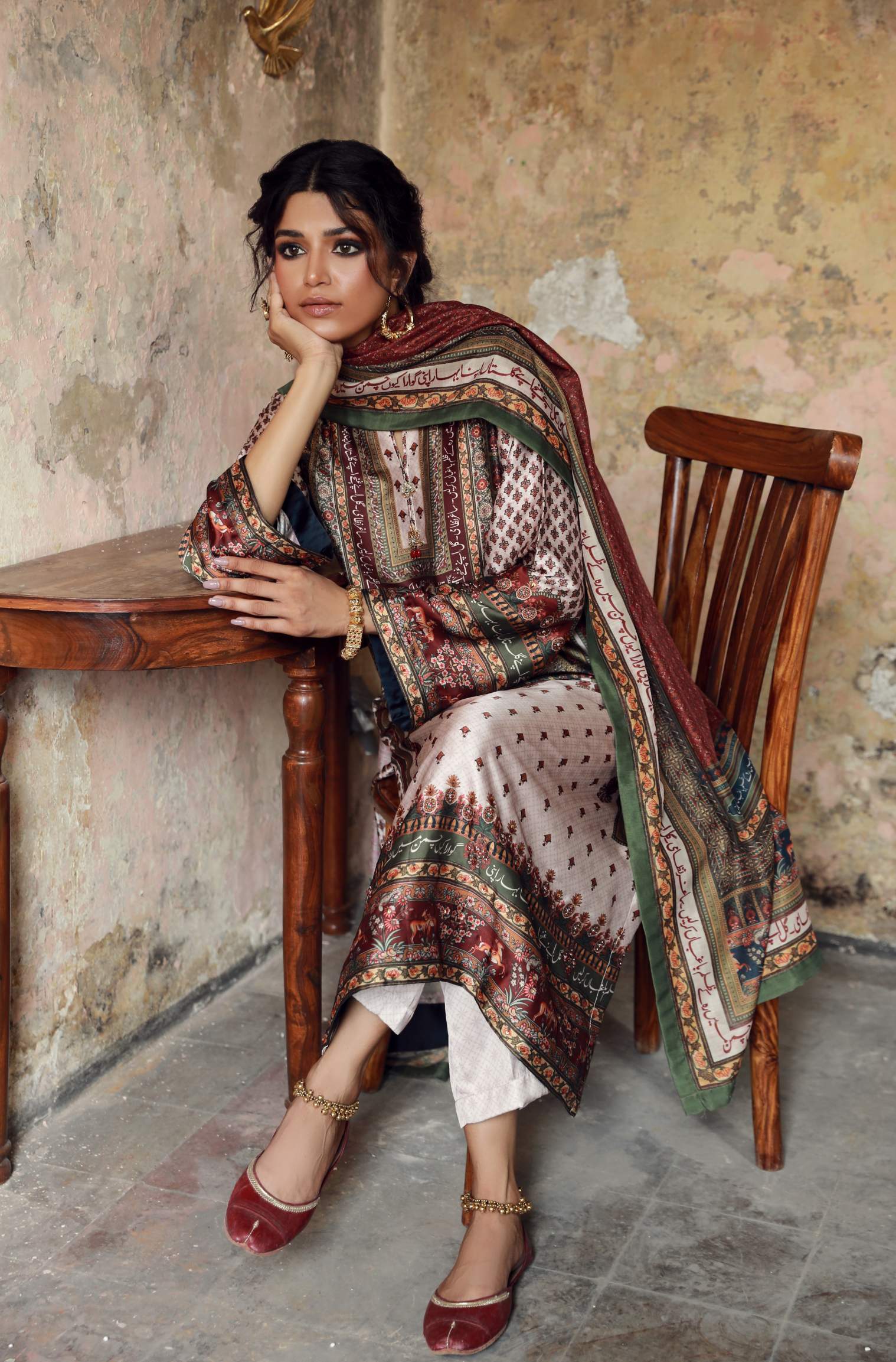 Shalimar Set - Ivory & Maroon - Image 8