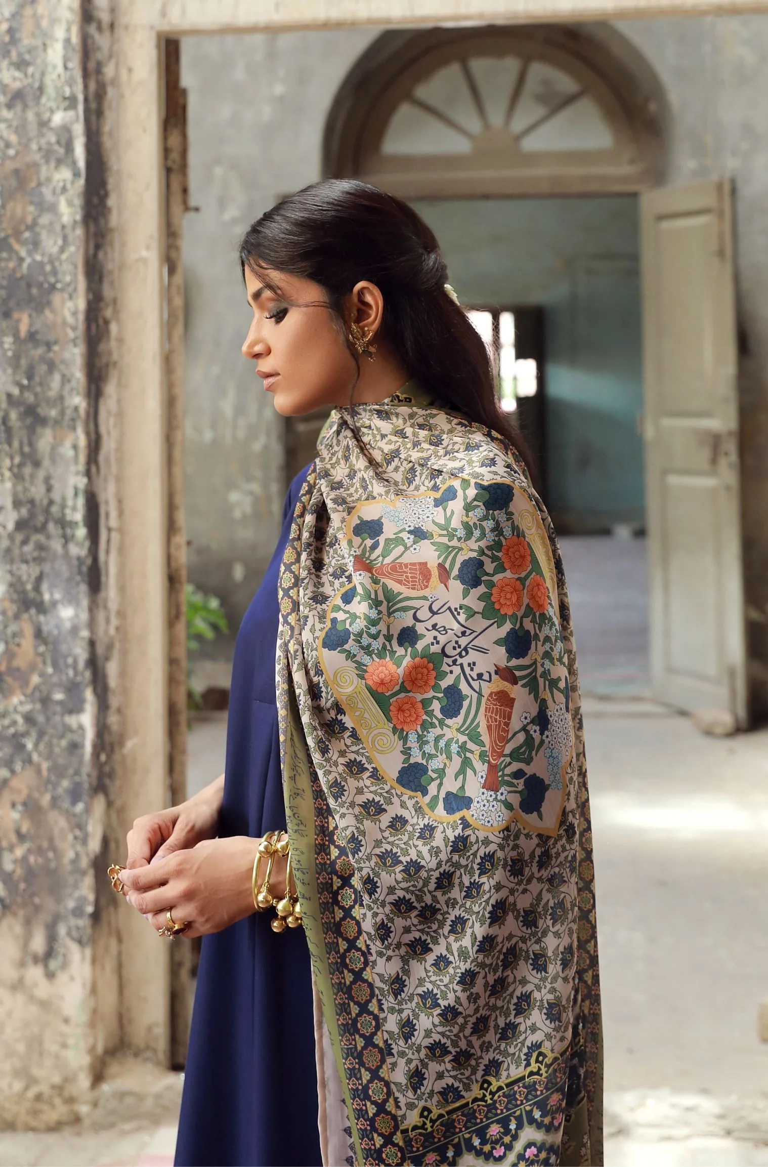 Shehrzade Scarf - Gold & Blue - Image 3