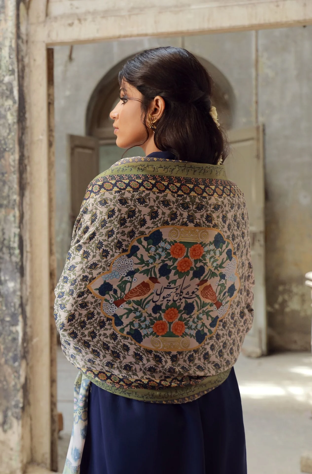 Shehrzade Scarf - Gold & Blue - Image 5
