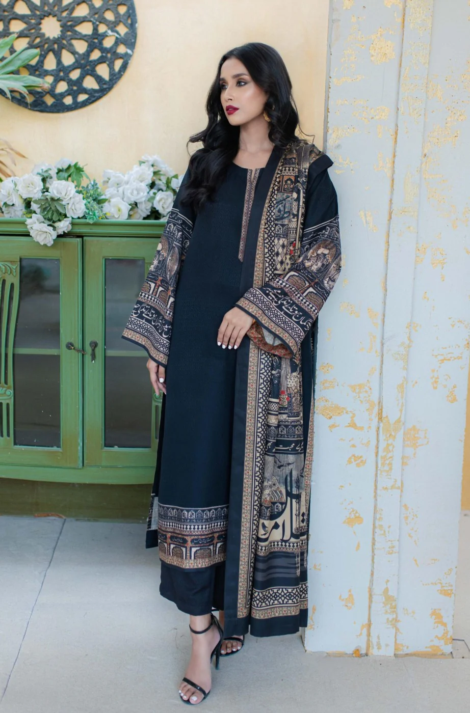 Taj Mahal Co-ord Set - Black - Image 3