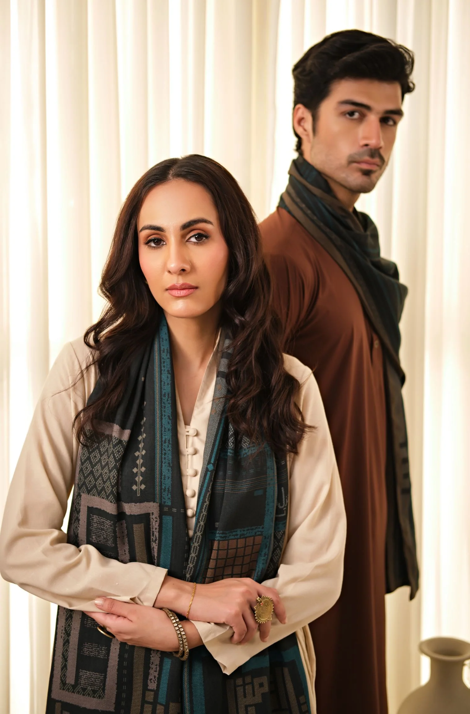 Talaash-e-Manzil Stole - Teal - Image 7