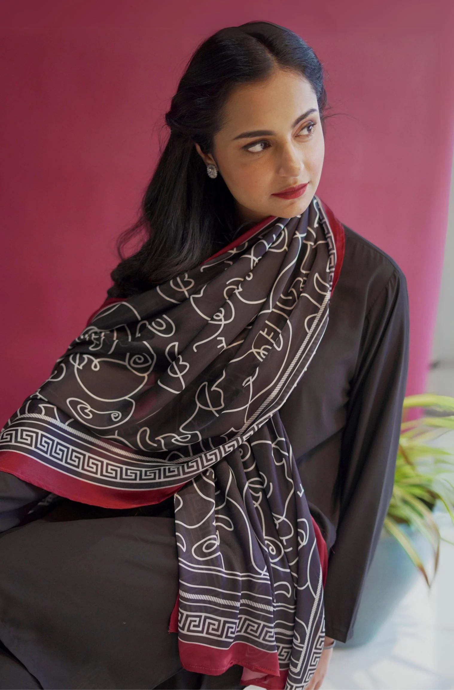 Talaash Scarf - Black