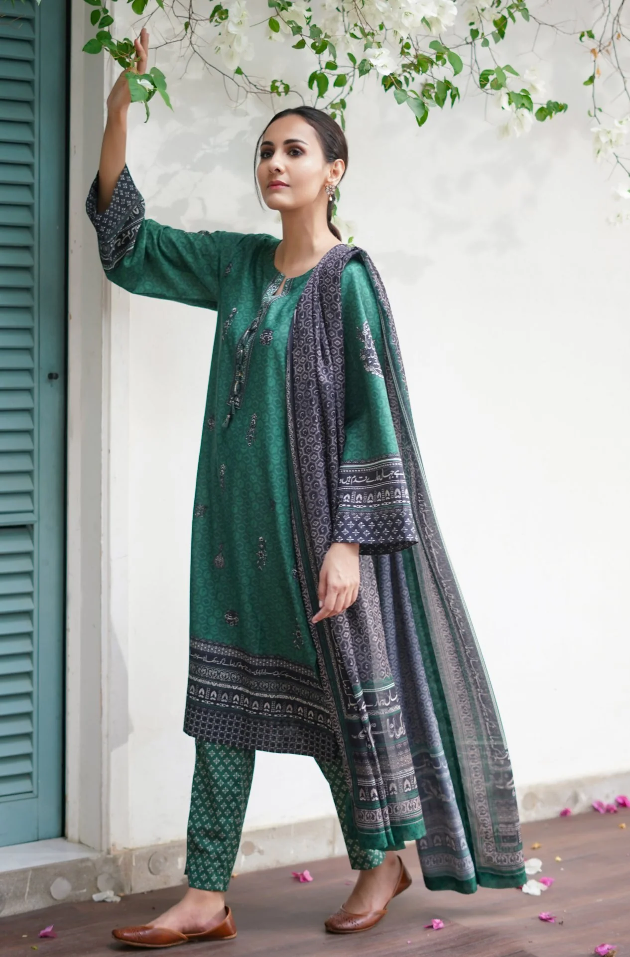 Uraan Co-ord Set - Green & Black - Image 8