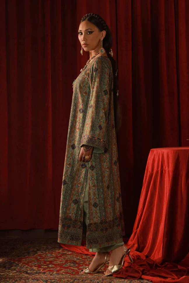 Zebunnisa Velvet Set - Green - Image 2