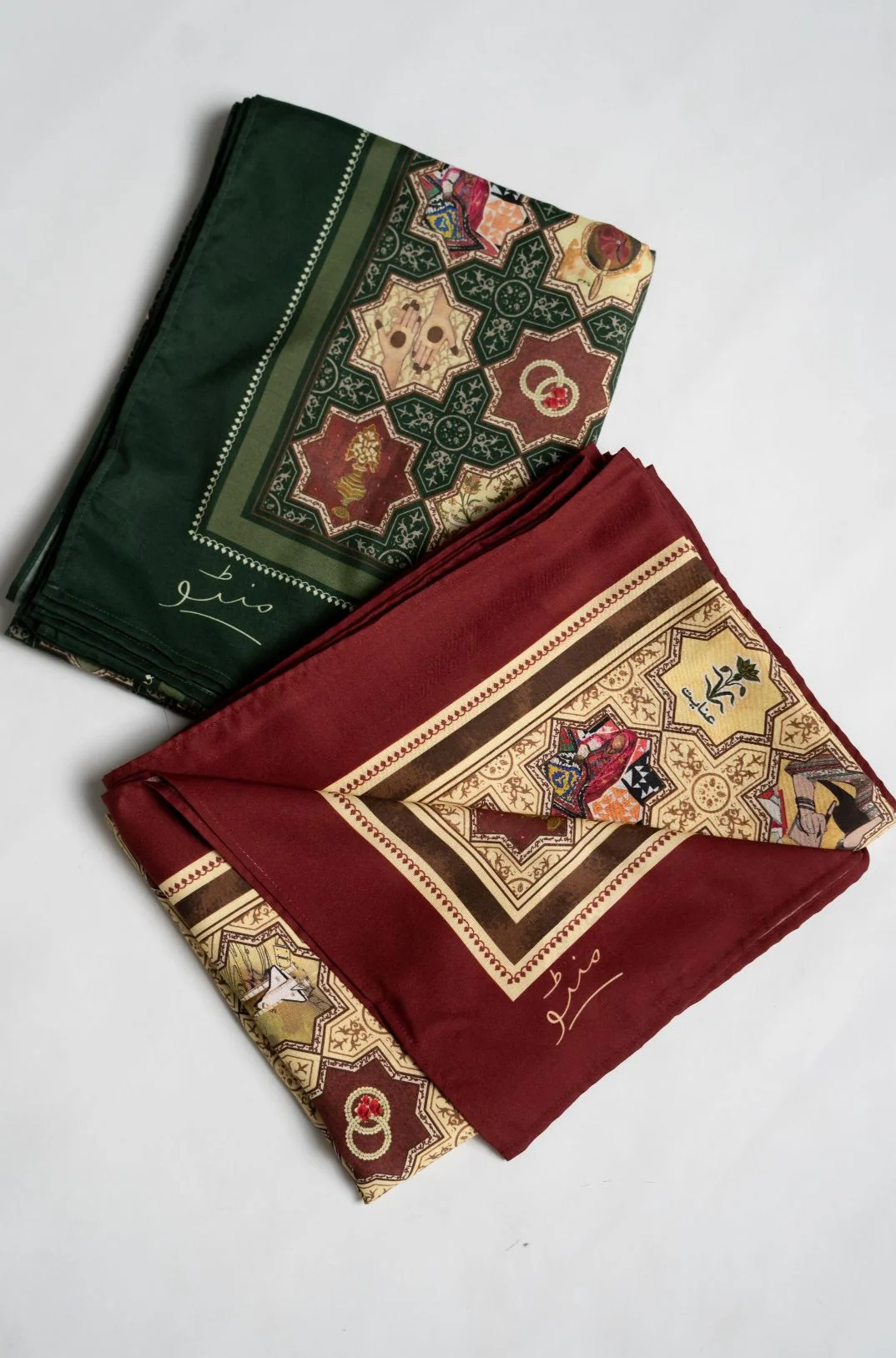 Zeenat Odhni - Antique Maroon - Image 9
