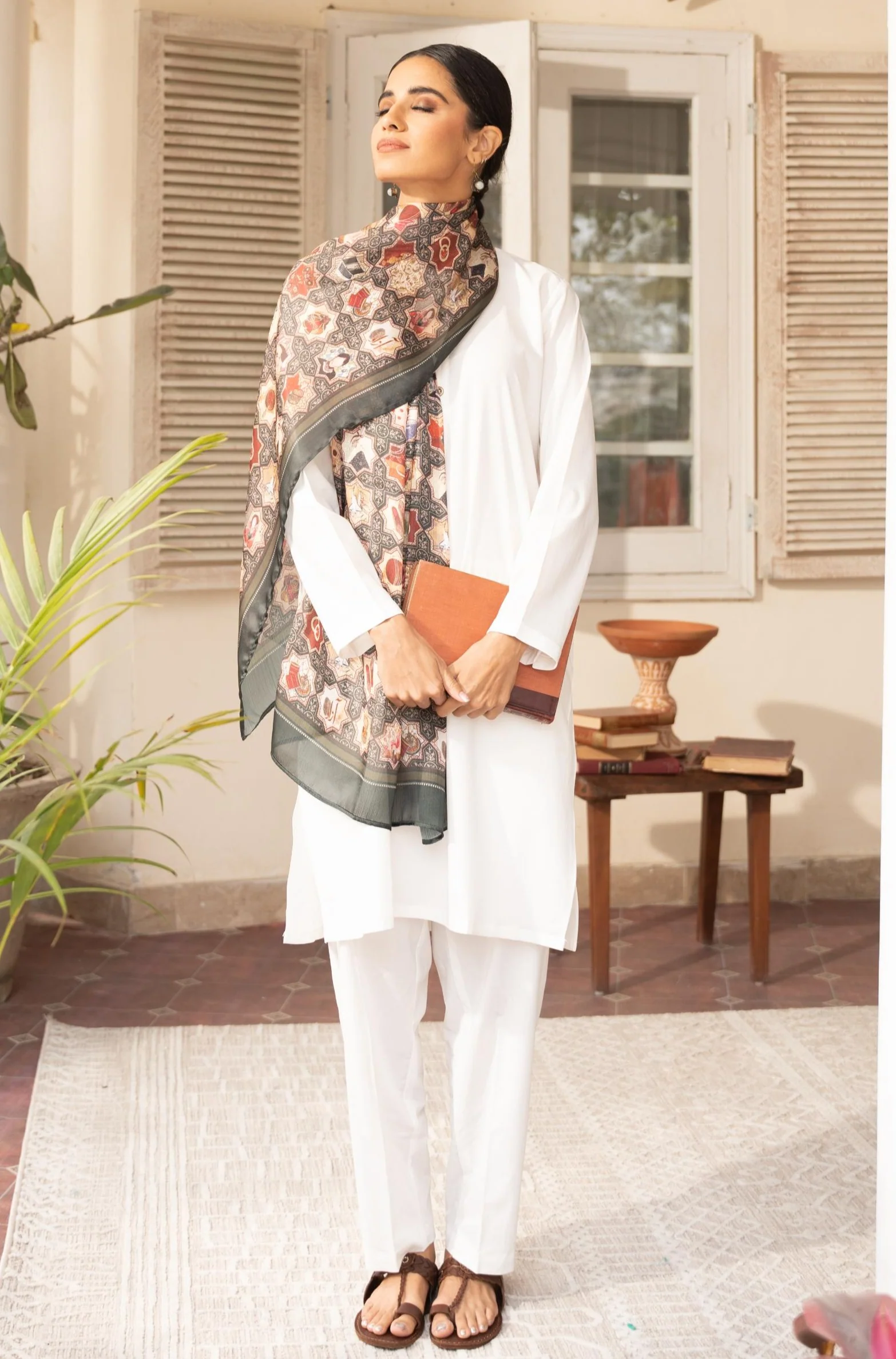 Zeenat Scarf - Emerald Green - Image 6